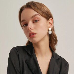 Chic Gold Double Round Marble-Style Geometric Drop Earrings NEW